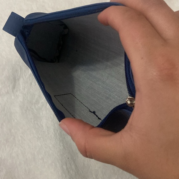 Winnie the Pooh pencil case - Picture 4 of 4